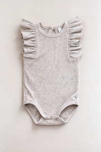 Ruffle bodysuit basics